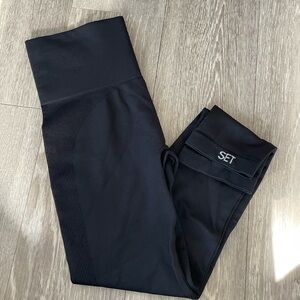 SET Active Black Leggings